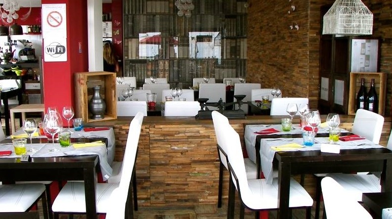 Image Café Pourquoi Pas - Restopolitan - Offre : Entrée + Plat ou Plat + Dessert au choix à la Carte (hors Menu)